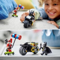 LEGO DC Batman 76220 Batman vs. Harley Quinn, Figurines et Jouet de Moto avec Batarang