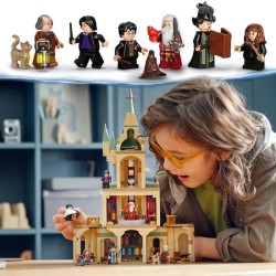 LEGO 76402 Harry Potter Poudlard : le Bureau de Dumbledore, Minifigurines avec le Choixpeau et l'Épée de Gryffondor