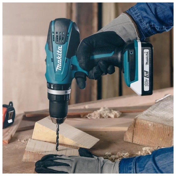 Perceuse-visseuse a percussion 18 V + 2 batteries 1,5 Ah + chargeur +