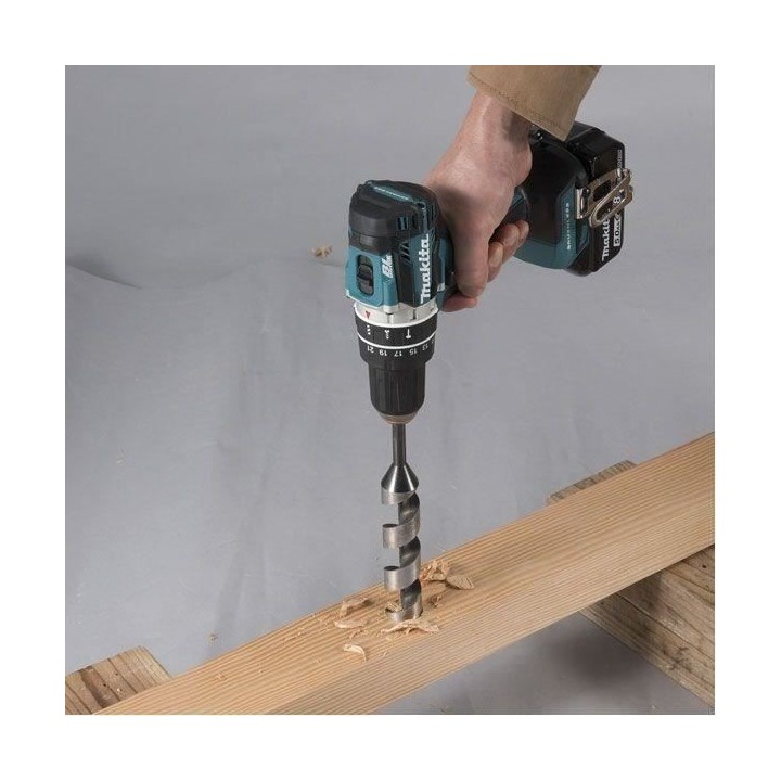 Perceuse visseuse a percussion 18 V + 2 batterie 5Ah + chargeur + coff