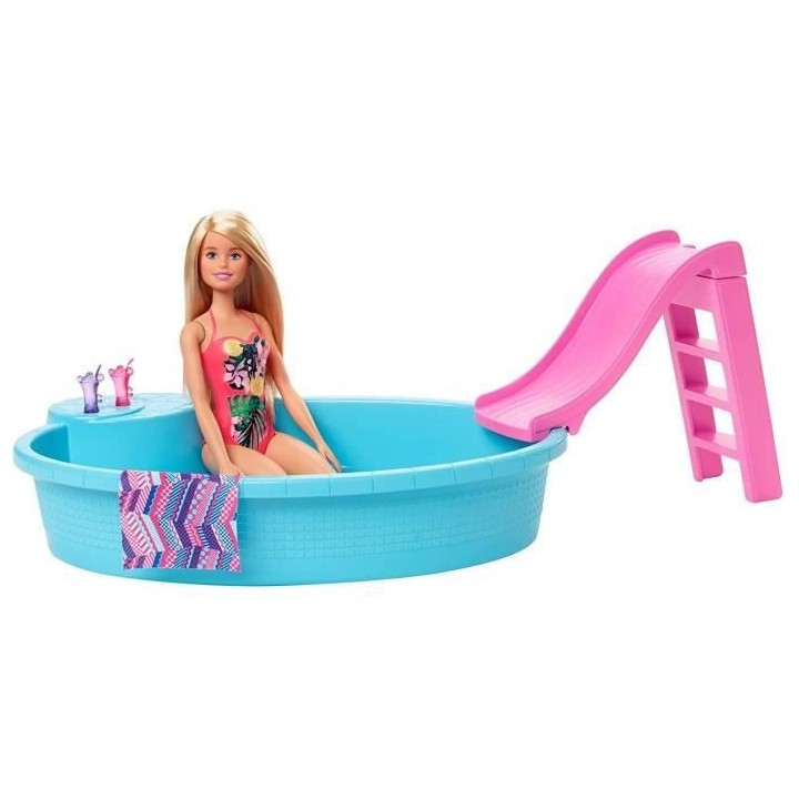 BARBIE Mobilier Barbie et sa Piscine