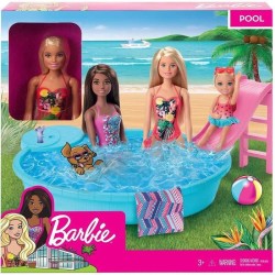 BARBIE Mobilier Barbie et sa Piscine