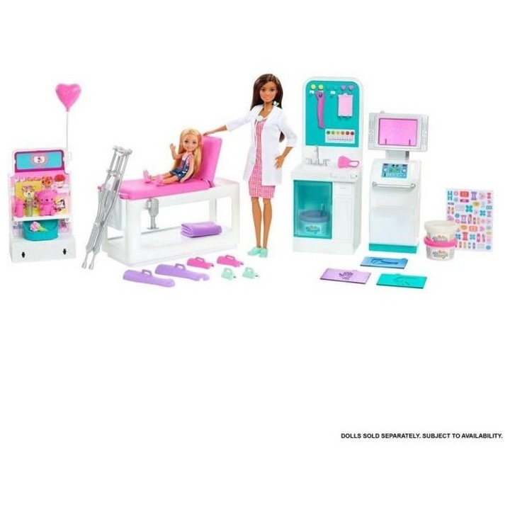 Barbie - Coffret Clinique de Barbie avec poupée Docteur brune et plu