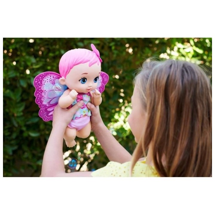 My Garden Baby - Bébé Papillon Rose Boit et Fait Pipi 30 cm, couche