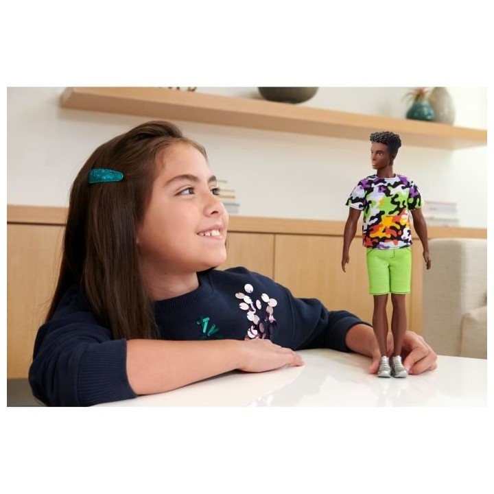 Barbie - Ken Fashionista Camouflage - Poupée Mannequin - Des 3 ans