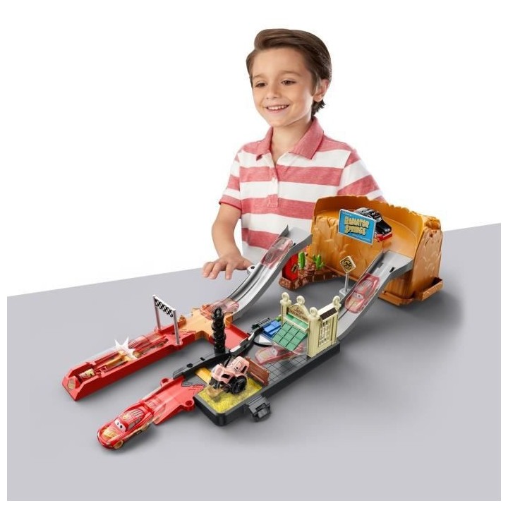 Cars - Coffret Jeu Radiator Springs - Mini-Véhicules