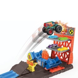 Hot Wheels - Monster Trucks - La Station Explosive - Playset