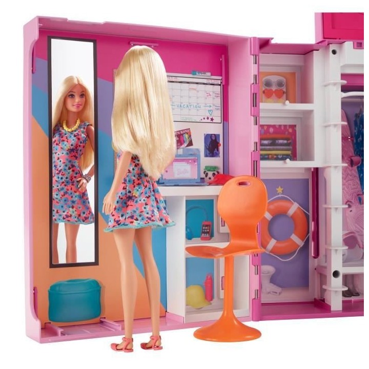 BARBIE - Barbie Et Son Mega Dressing - Poupée - 3 ans et +