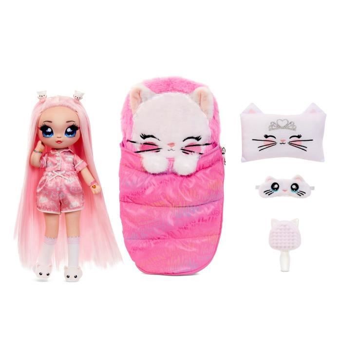 /74990/na-na-na-surprise-poupee-mannequin-teens-28cm-en-tissu-mila-rose-accessoires-pyjama-theme-chat-persan.jpg