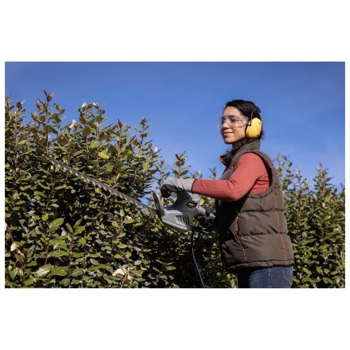Taille-haies électrique MANUPRO - 550W - Lame 56 cm - Capacité de co