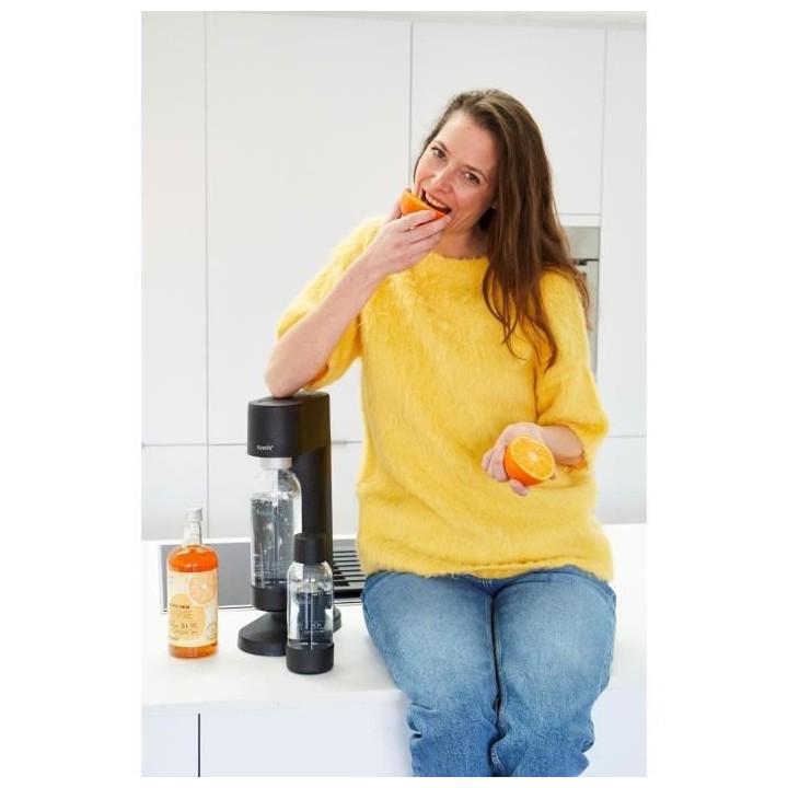 MYSODA Machine a Soda Woody Black, 1 cylindre de CO2, 2 bouteilles 1L