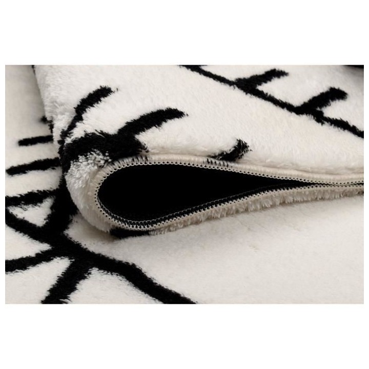 Tapis shaggy a motif berbere 120x160 cm - Blanc et noir - LOFT - Lavab