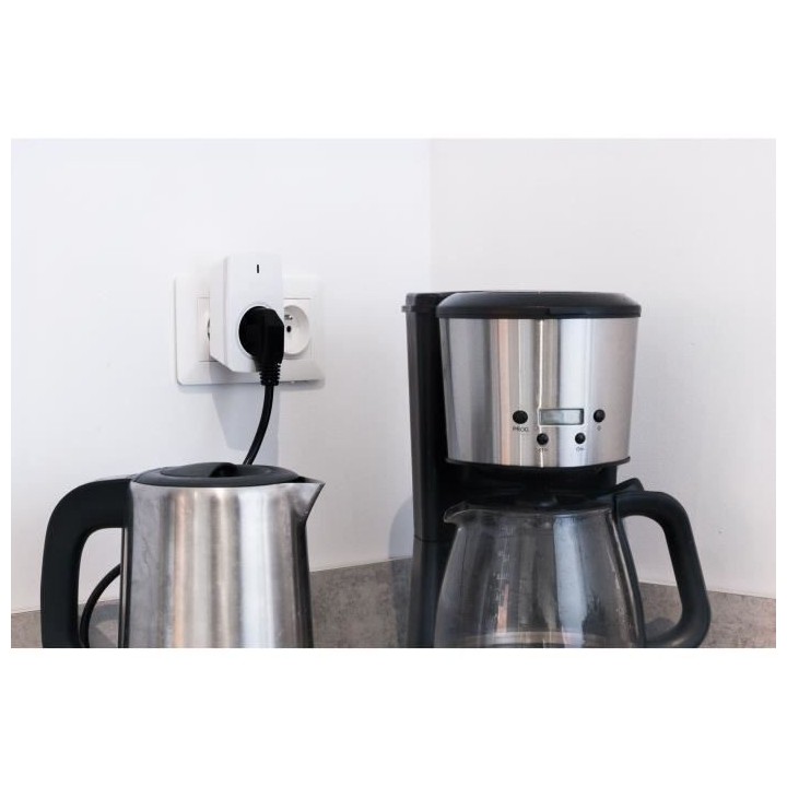 OTIO Prise connectée pilotable a distance ou avec télécommande