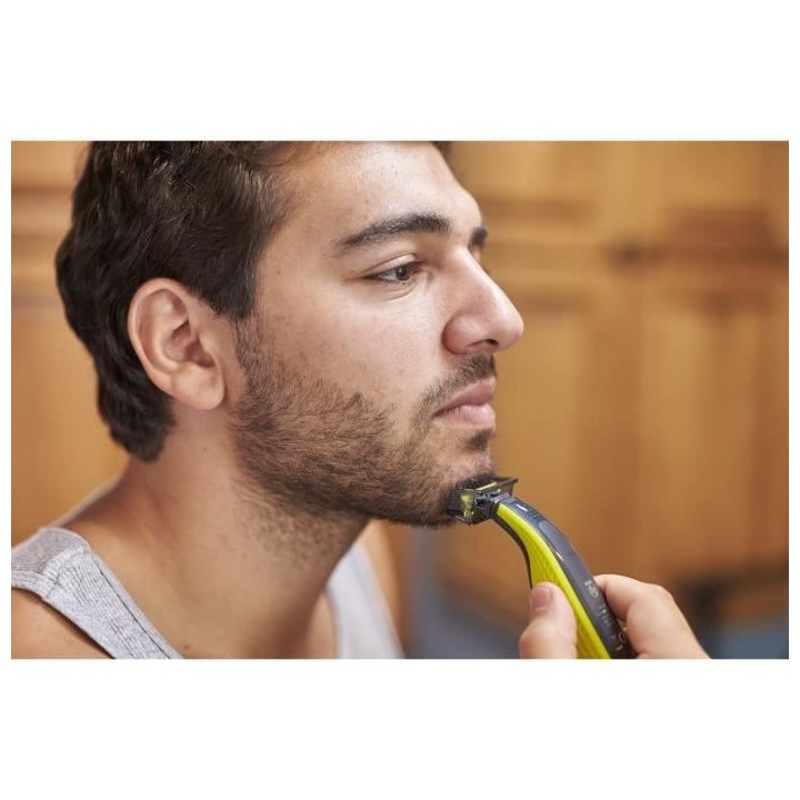 PHILIPS QP2530/30 - OneBlade 100% étanche + 4 sabots - Lame double se