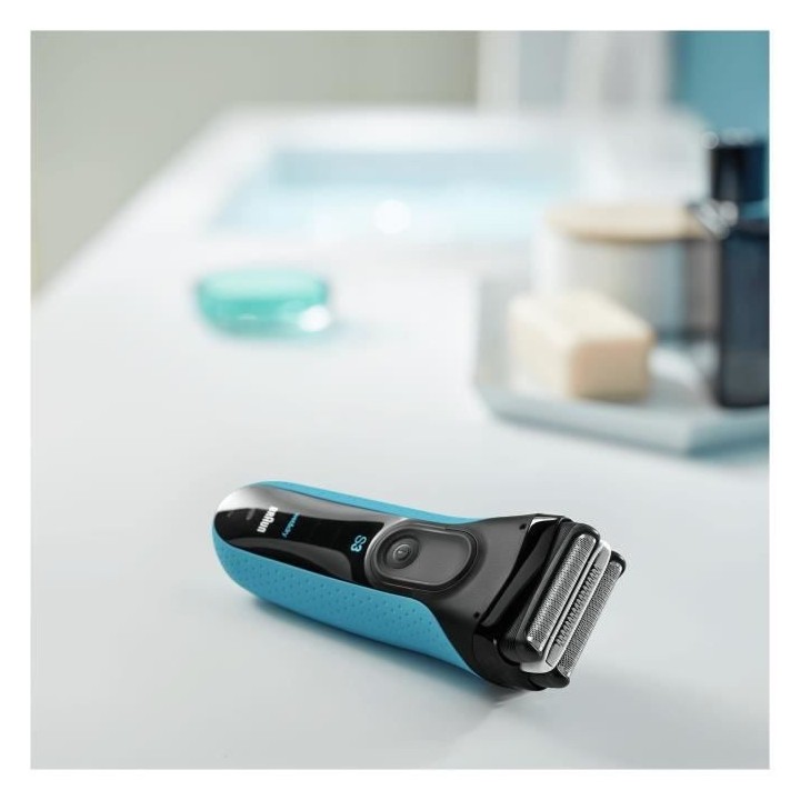 BRAUN Rasoir électrique Series 3 ProSkin 3040s Wet & Dry rechargeab