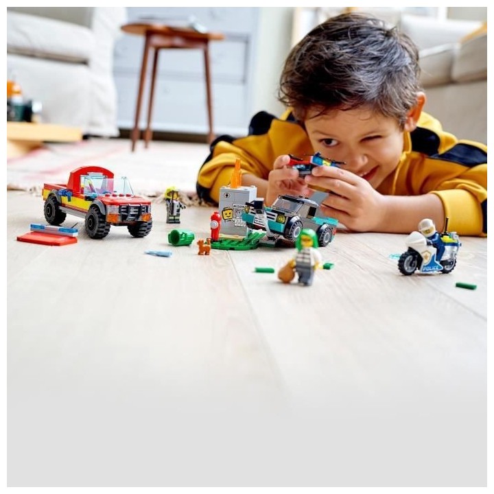LEGO 60319 City Fire Le Sauvetage Des Pompiers et La Course-Poursuite