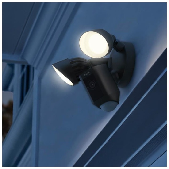 RING - Floodlight Cam Wired Plus - Caméra de surveillance extérieure