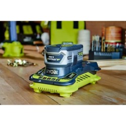 RYOBI Chargeur ultra rapide 18V 5,0 Ah ONE+ RC18-150