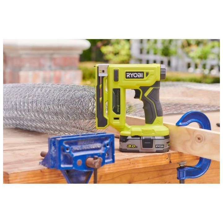 RYOBI Agrafeuse T50 18V - agrafes T50 de 6,35 a 14,3 mm