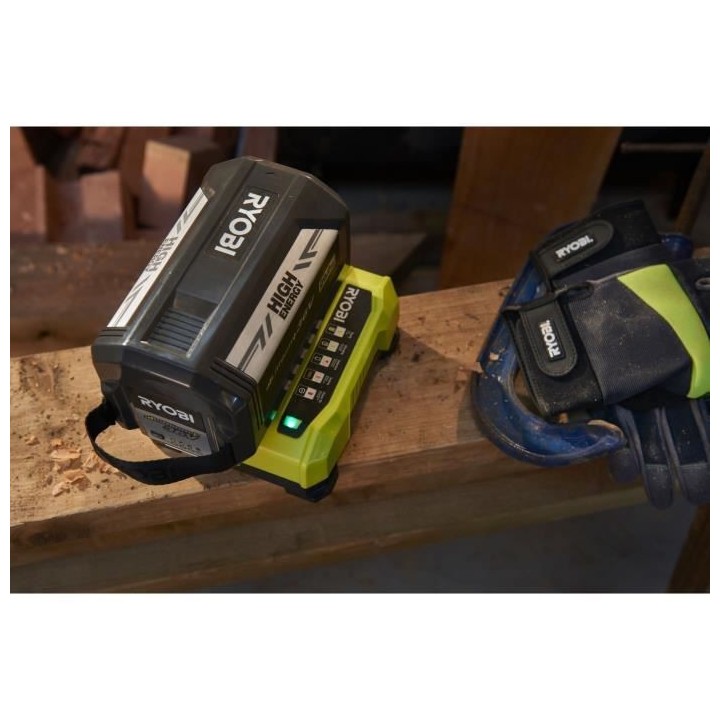 Batterie RYOBI 36V LithiumPlus 6.0 Ah - 1 chargeur rapide RY36BC60A-16