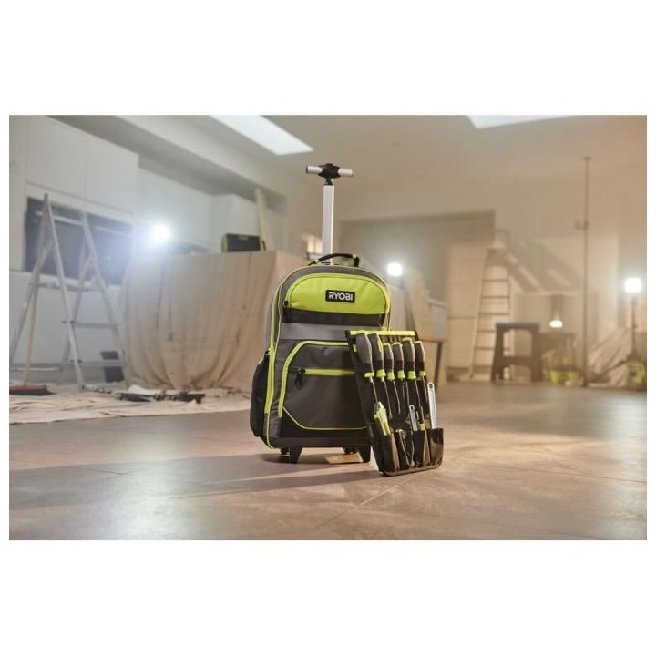 RYOBI Sac a dos a roulettes 32 x 47 x 16,5 cm - RSSBP2